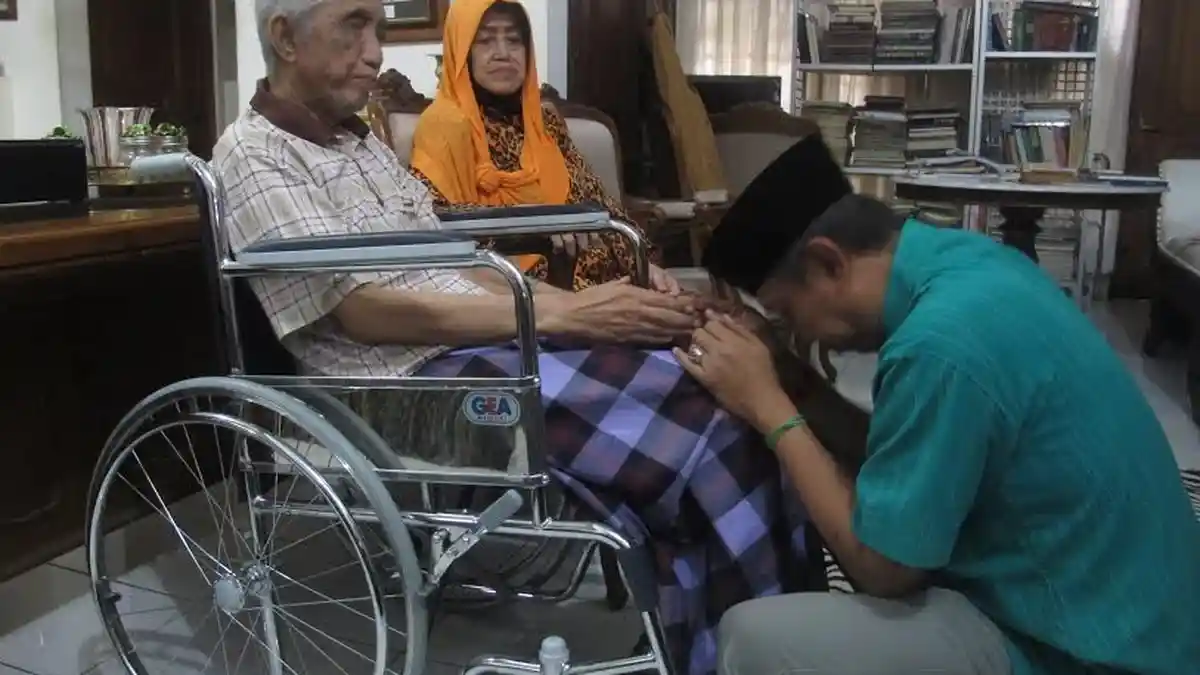 Haryadi Suyuti Pilih Sungkem Orangtua, Heroe Poerwadi Optimis Menang