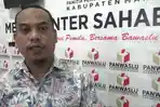ketua-bawaslu-maros-sufirman-7.jpg