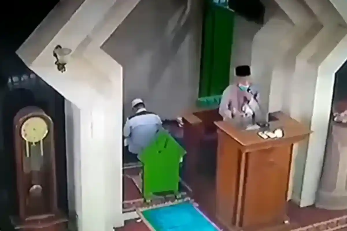 Detik-Detik Dosen UIN Alauddin Meninggal Dunia Saat Ceramah di Masjid Makassar