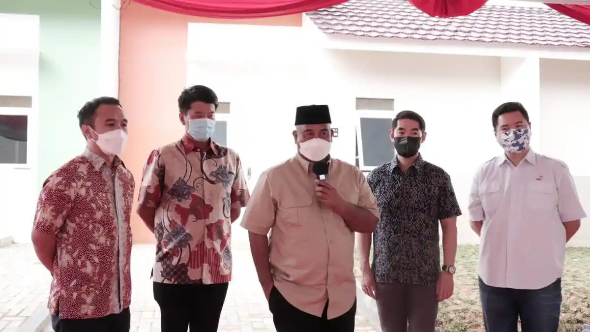 Kebutuhan Hunian Layak Amat Mendesak, Warga Jembayan Kukar Terima 5 Unit Rumah