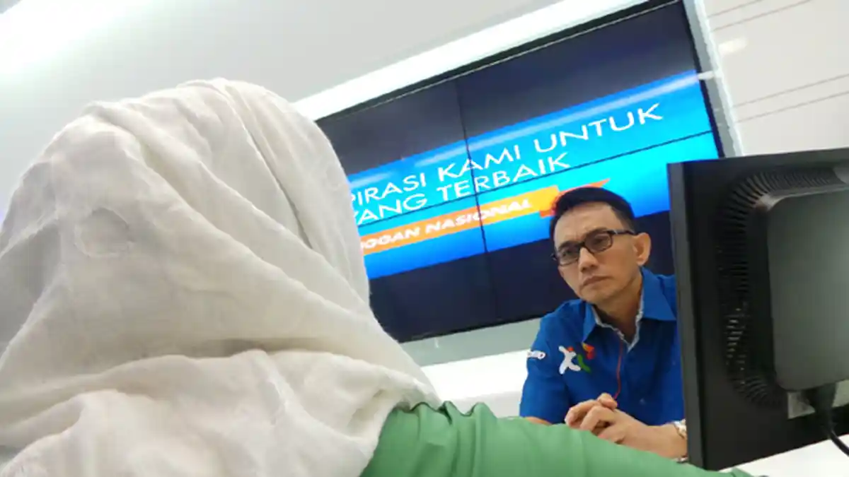 Hasnul Suhaimi Layani Langsung Pelanggan XL