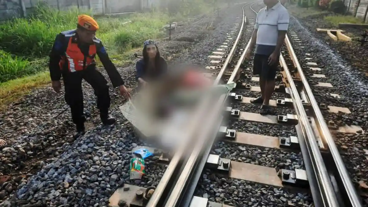 Lepas Dari Pengawasan, Balita di Rejotangan Tulungagung Tersambar Kereta Api Gajayana