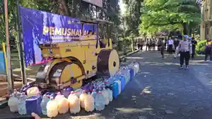 12032026-pemusnahan-miras-di-mapolresta-banyumas.jpg