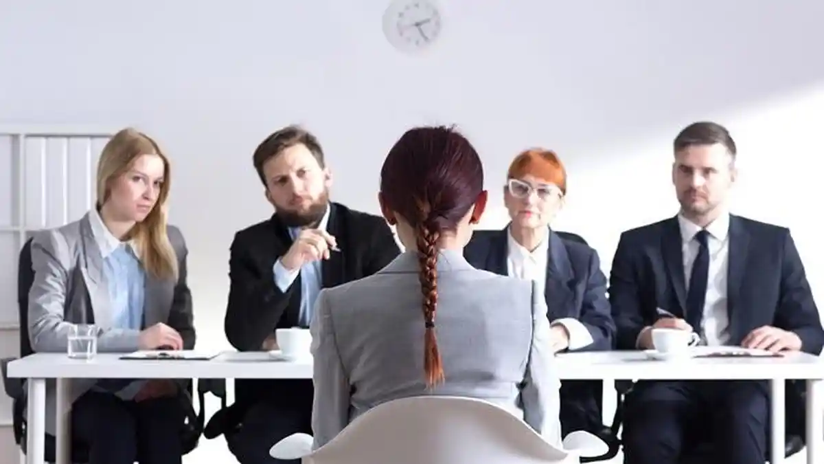 Baru Lulus Kuliah dan Bingung Cari Kerja? 6 Tips ini Wajib Diperhatikan oleh Para 'Job Seeker'
