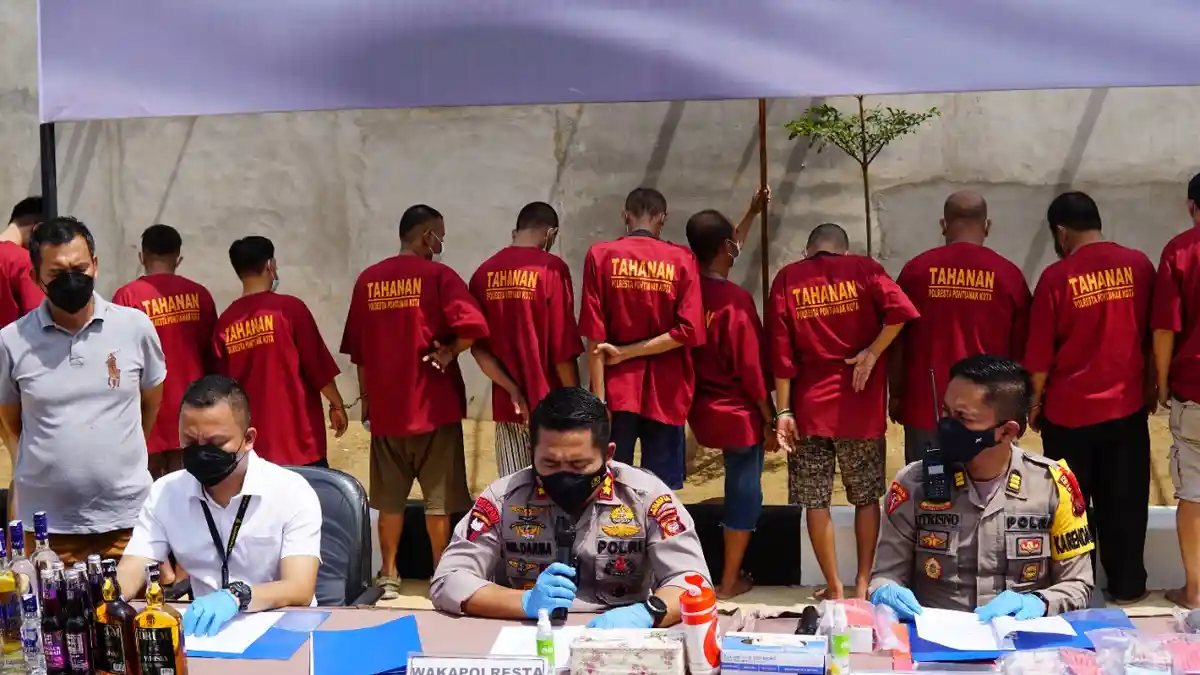 Gelar Press Release, Wakapolresta Pontianak Ungkap Pencapaian Kinerja Selama 2021