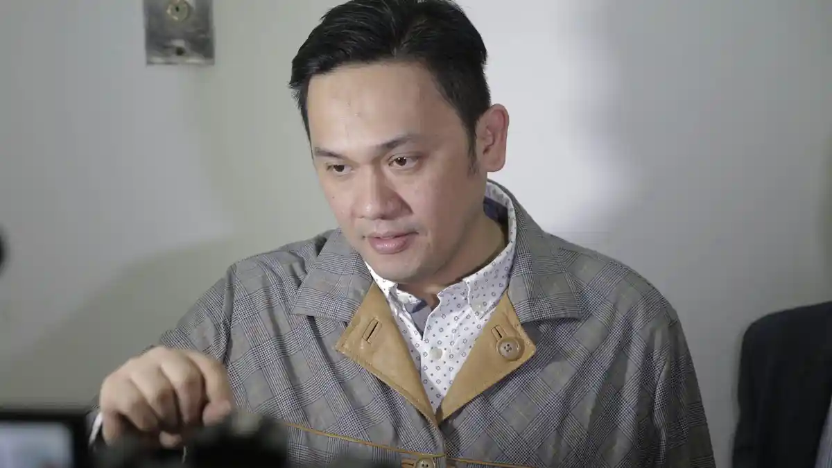 Lupakan Perseteruan dan Tepati Janji Menjenguk, Farhat Abbas Gagal Temui Ahmad Dhani di LP Cipinang