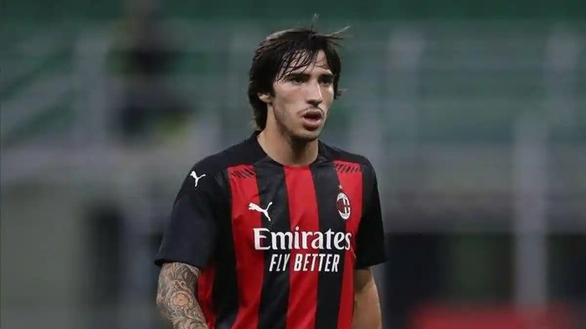 Demi Sandro Tonali AC Milan Rela Lepas Giacomo Olzer, Pemain Masa Depan yang Kini di Primavera