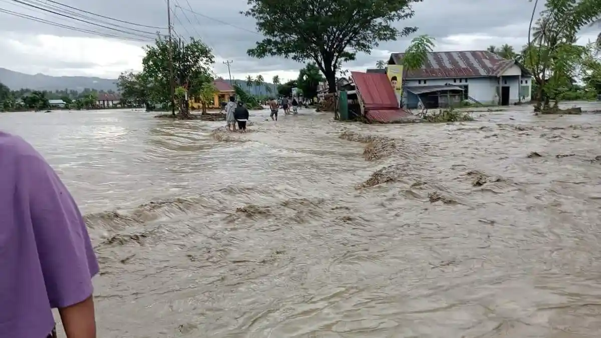FOTO: Kondisi Desa Dampal Donggala Sulteng saat Diterjang Banjir - Banjir-Dampal-Donggala-5.jpg