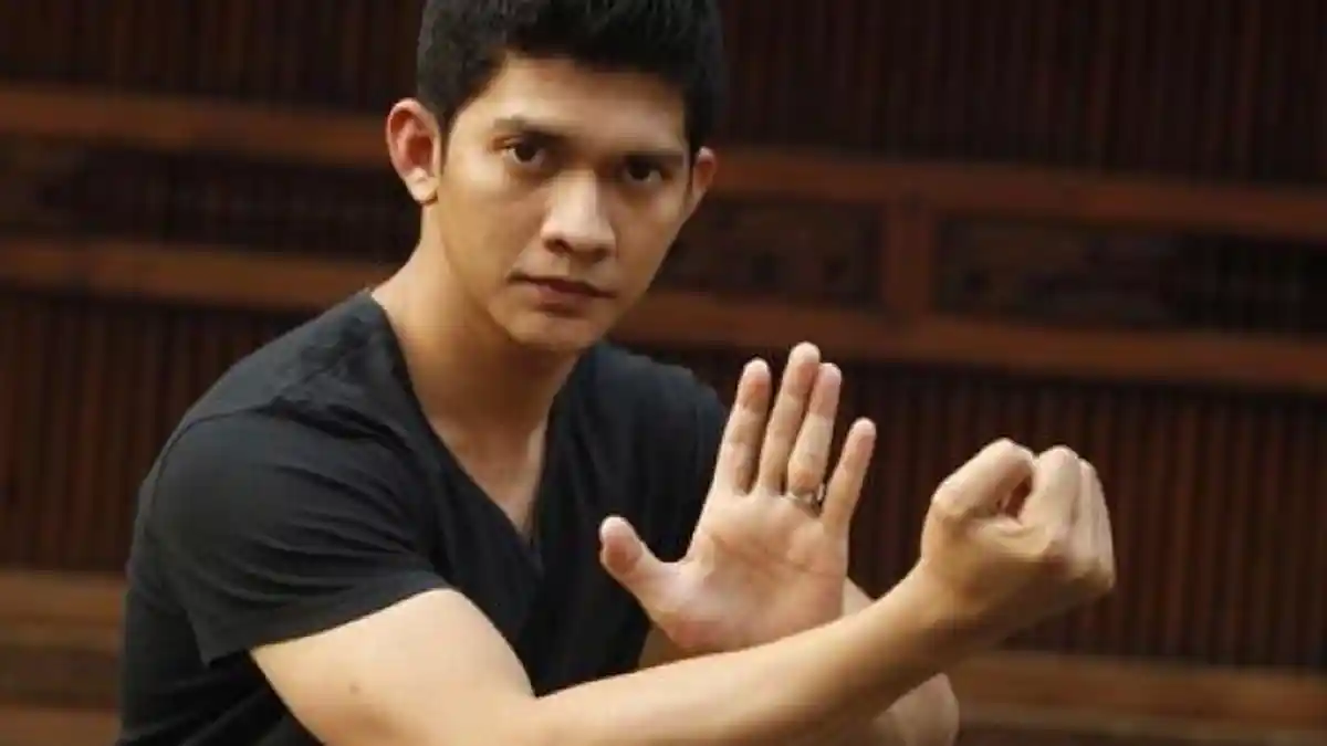 Iko Uwais  Beraksi Bersama Mark Wahlberg