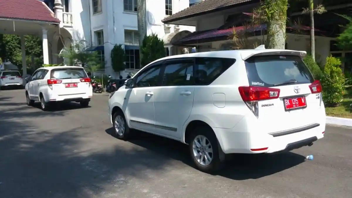 Pemko Segera Tarik Puluhan Mobil Dinas Anggota DPRD