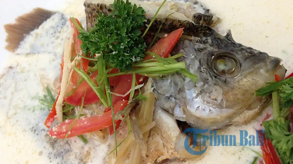 Gurami Saus Susu di D'Bale Restaurant, Dagingnya Lembut Tanpa Duri, Makannya Pun Tak Repot
