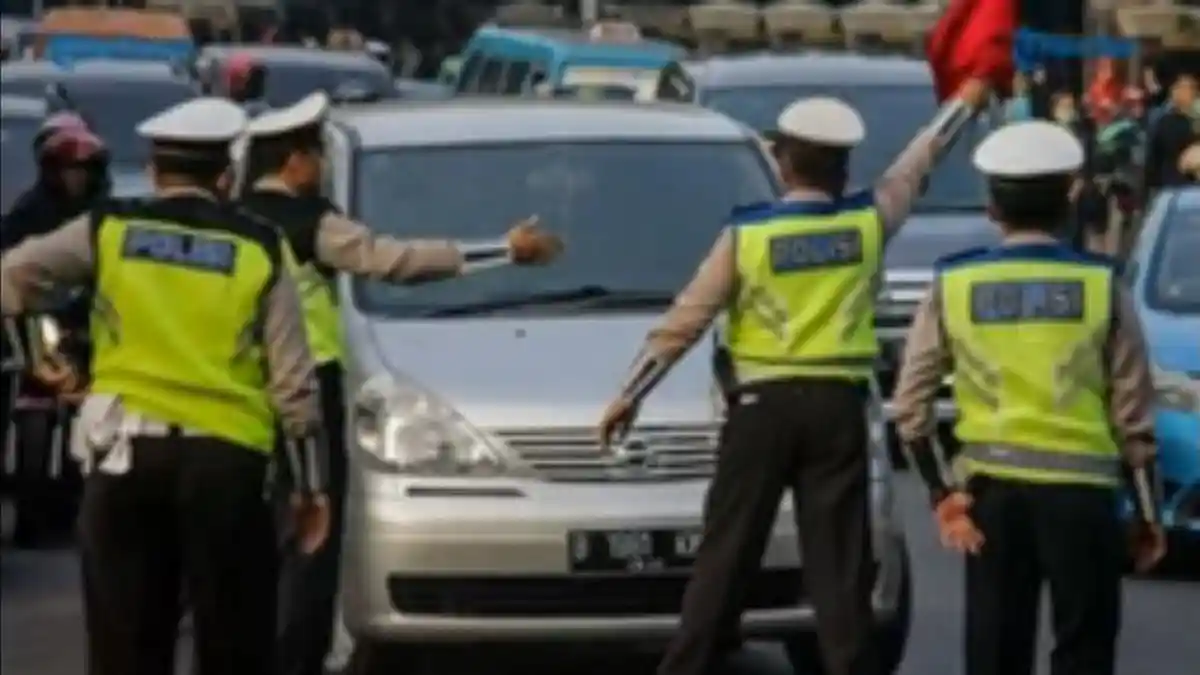VIDEO: Aturan Kapolri Baru Listyo Sigit Prabowo: Polantas Atur Lalu Lintas Saja Tak Perlu Tilang