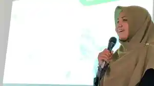 KAMMI-Saweu-Sikula-Husna-Jelaskan-Tips-Lolos-Beasiswa-ke-Para-Siswa-MAN-1-Pidie.jpg