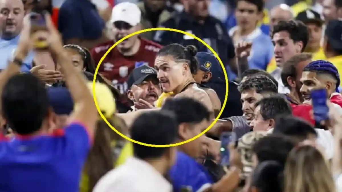 Darwin Nunez Pemain Pertama di Dunia Kena Bogem Suporter? Bikin Malu Fans Liverpool