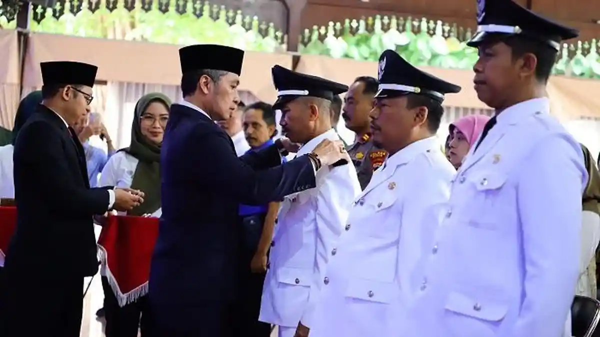 Tiga Kepala Desa di Kudus Dilantik, Hartopo: Harus Total Menjadi Pelayan Masyarakat