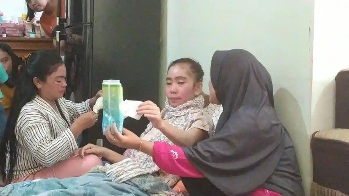Guru Susan Lumpuh Setelah Divaksin Covid-19, Darah Keluar Banyak, Dinkes Sukabumi Bilang Begini