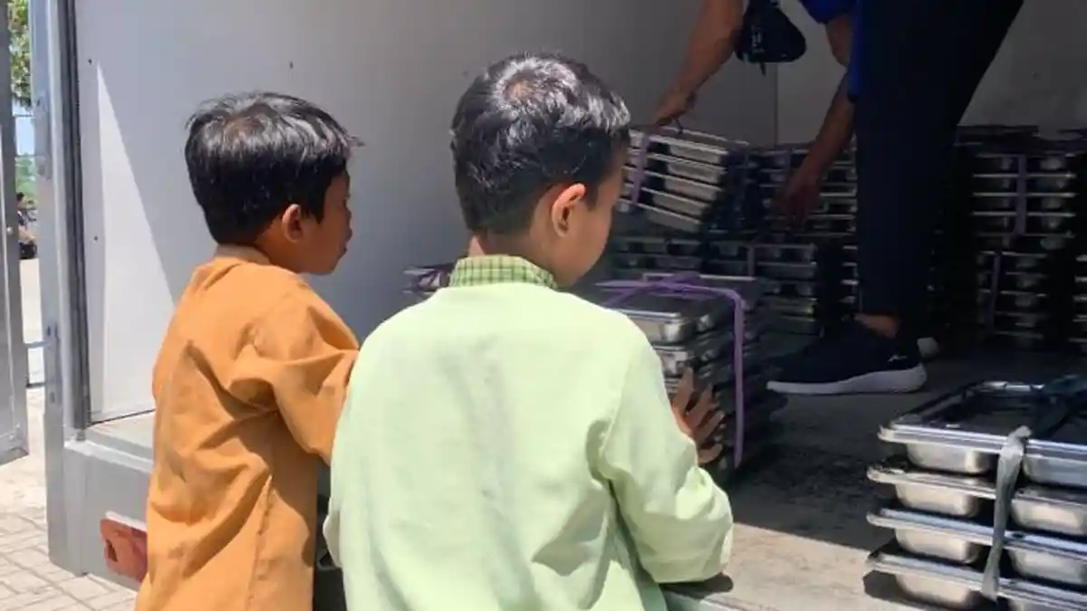 Respons Kasus Keracunan MBG, Pemda Lobar Bentuk SPPG dan Perketat Pengawasan di 37 Dapur