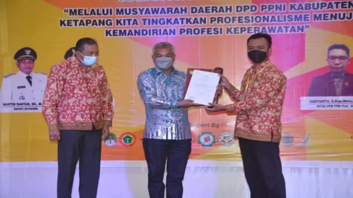 Buka Musda ke-VII PPNI Ketapang, Pemda Akan Programkan Perawat Untuk Lanjutkan Jenjang Pendidikan