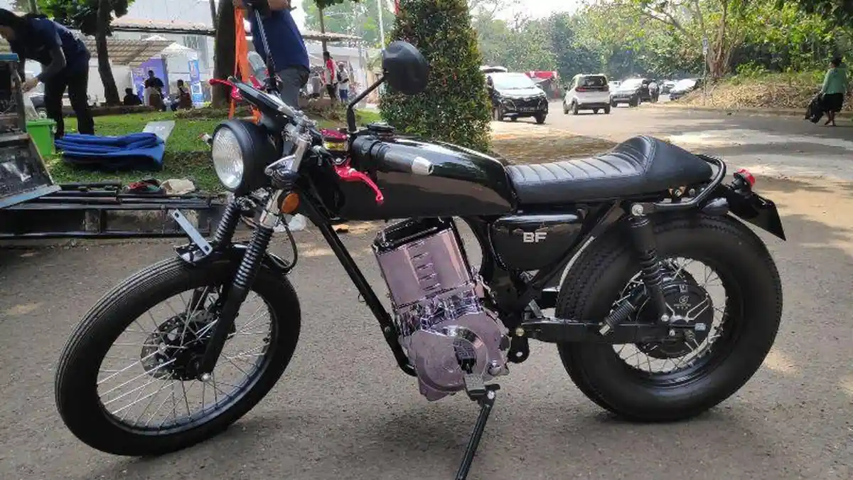 Motor Listrik Berplatform Honda CB Ini Bisa Ditebus Kurang dari Rp 20 Juta