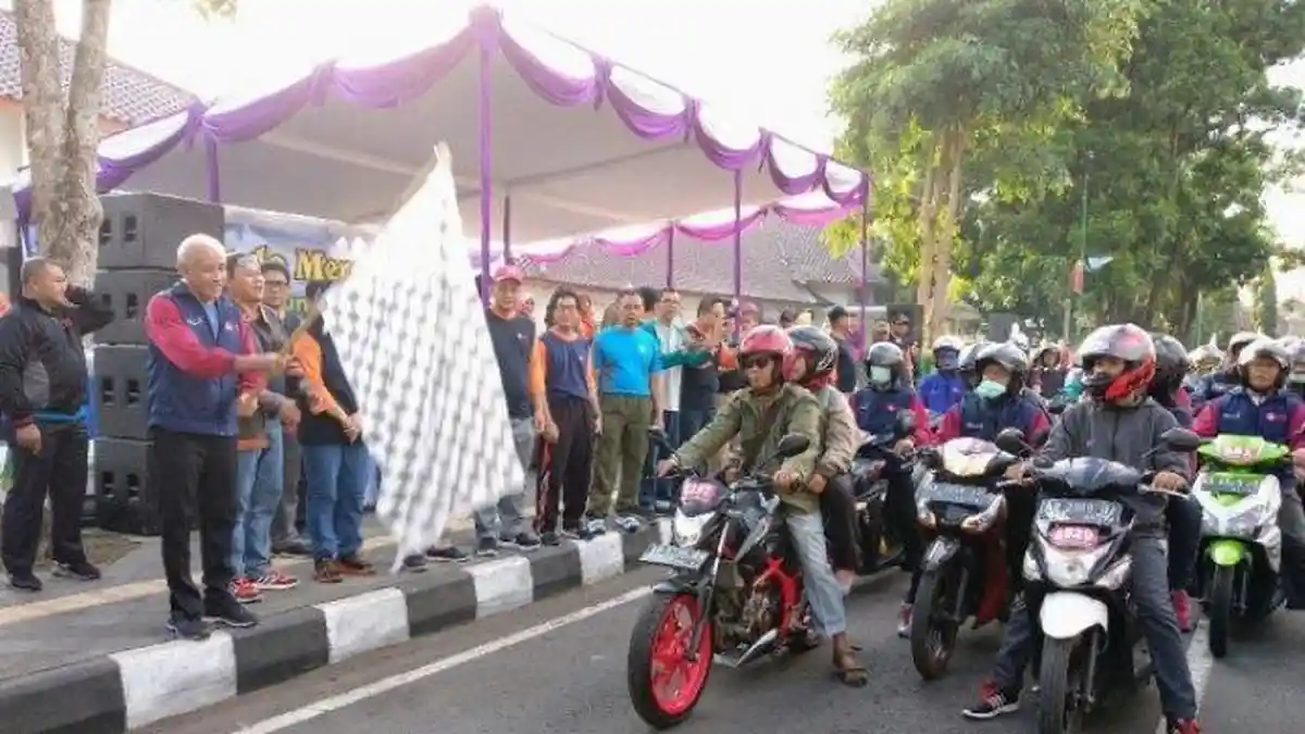 Peserta Tour de Merapi Menempuh Jarak 100 Km dan Melintasi 7 Embung