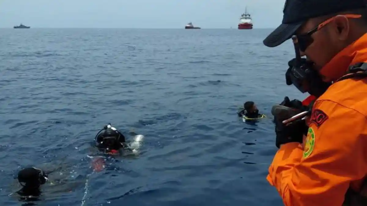Hingga Senin Sore, Badan Pesawat Lion Air JT610 Belum Ditemukan