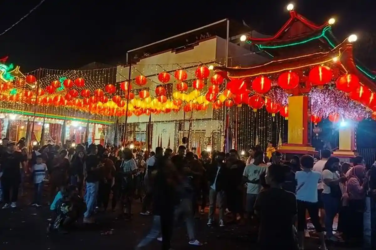 Cap Go Meh Berlangsung hingga Malam Hari, Warga Manado: Meriah dan Luar Biasa