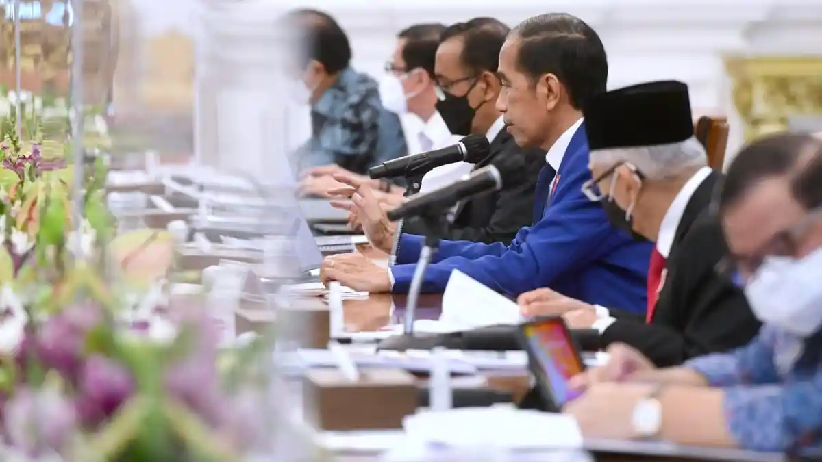Muhadjir: PPKM Dihapus Tunggu Perintah Presiden Jokowi