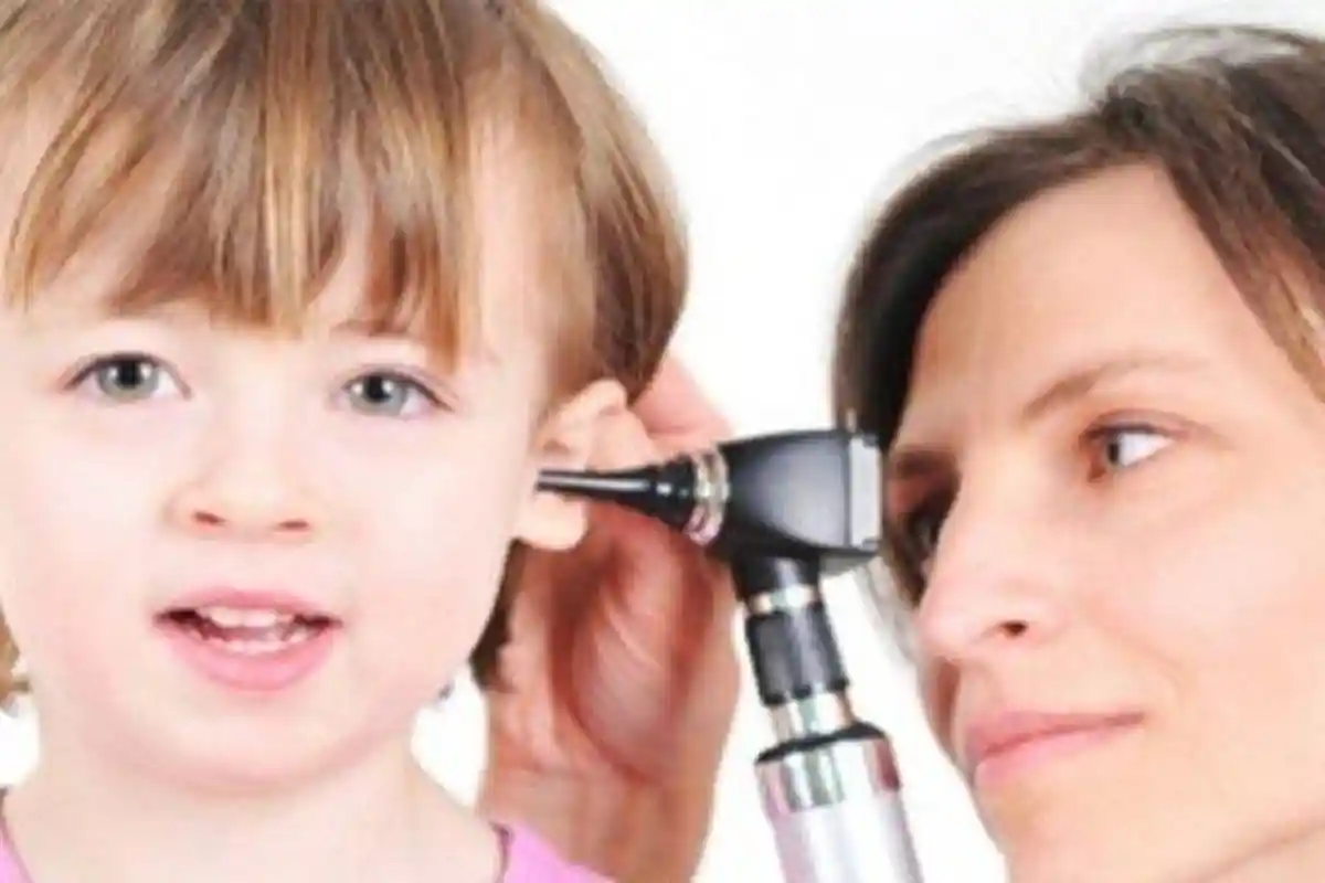 Jangan Asal, Begini Cara Membersihkan Telinga pada Anak-anak yang Benar dan Aman