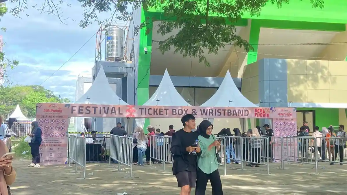 Warga Gorut dan Pohuwato tak Mau Ketinggalan Konser Mahalini di Gorontalo, Rela Tempuh Jarak Jauh