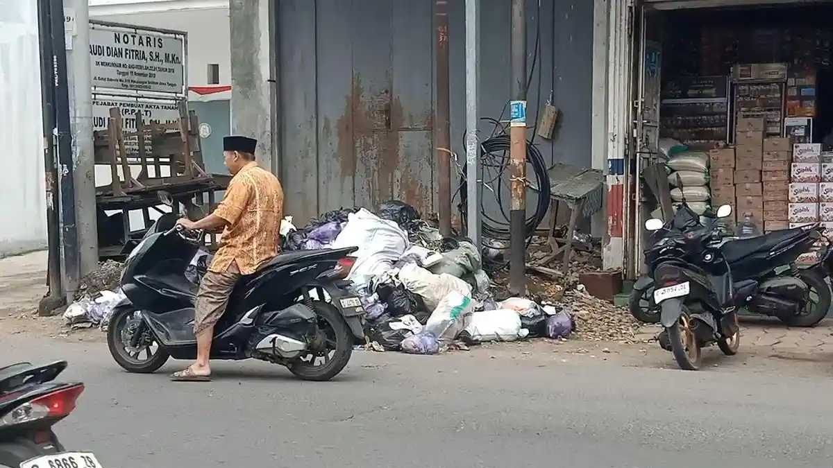 Anggota DPR RI Minta Menteri LH Buka TPA Degayu Kota Pekalongan