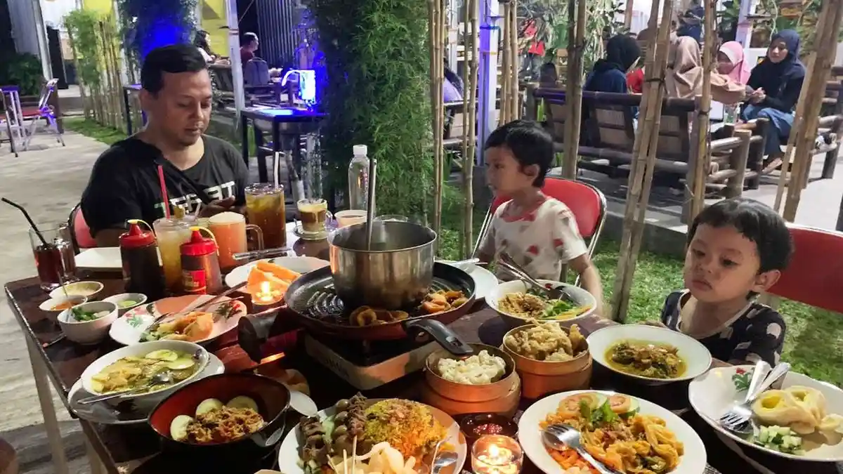 Warung Betah Mampir, 'Hidden Gems' di Kawasan Kampus UNY