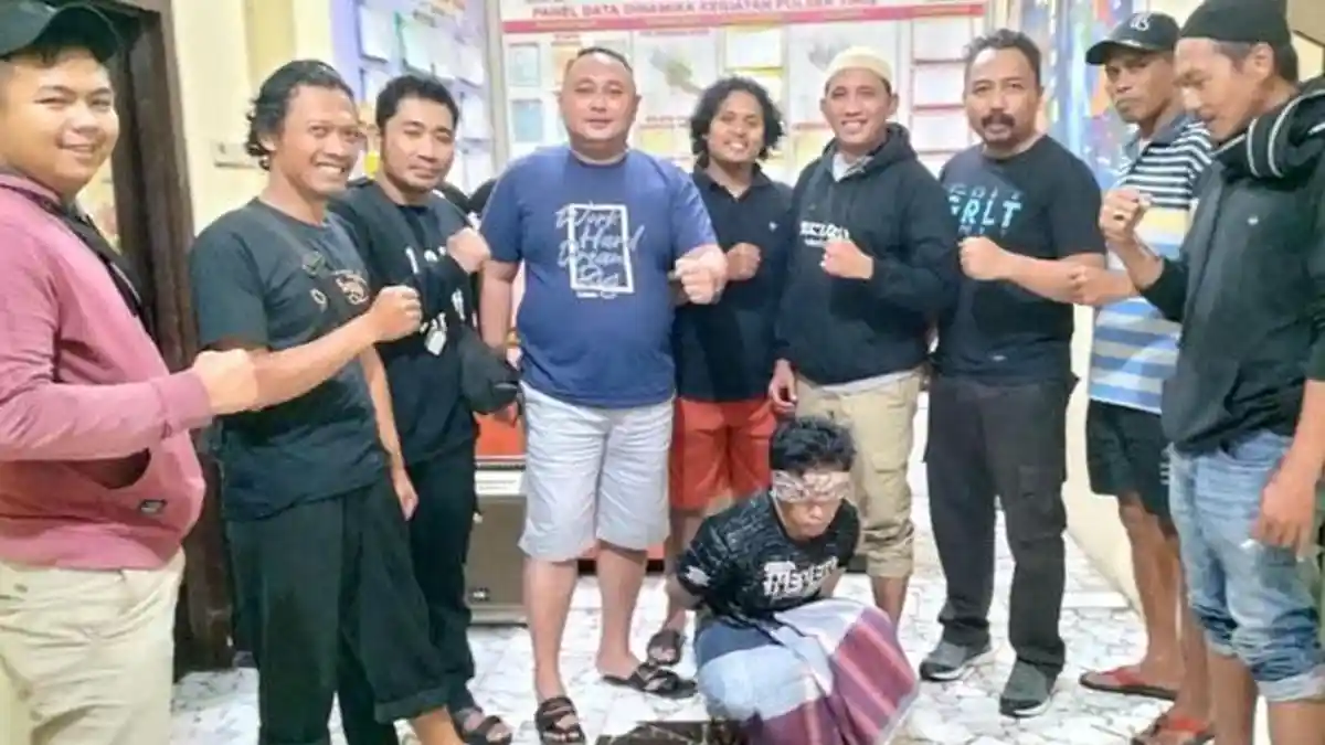 Penadah dan Pencuri 3 Sapi di Probolinggo Digiring Polisi, sempat Masuk DPO, 1 Pelaku Lain Diburu