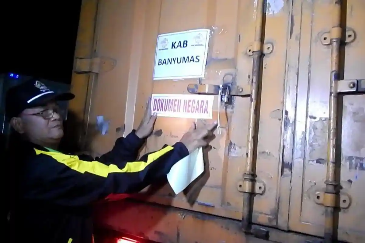 Lalu Lintas Mobil Barang Dialihkan Dari Jalan Tol ke Jalan Arteri Mulai Hari Ini