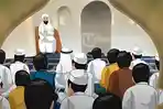 ilustrasi-khutbah-Jumat-1.jpg