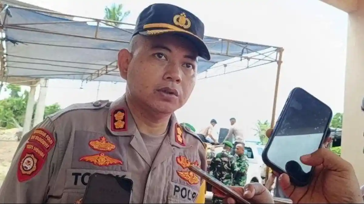 Polres Taliabu Laksanakan 7 Giat Positif Selama Ramadhan 2024, di Antaranya Salat Tarawih Keliling