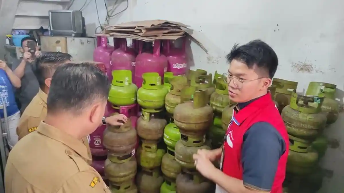Pertamina: Tidak Ada Pembatasan LPG 3 Kg, Warga Dimintai KTP dan KK ini Maksudnya