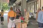 ARUS-MUDIK-Potret-arus-balik-mudik-di-Terminal-Dungigi-Kota-Gorontalo.jpg