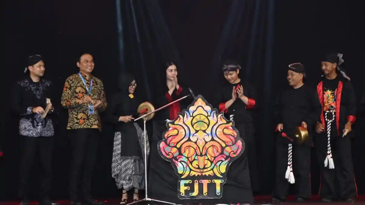 Festival Jaranan Trenggalek Terbuka Masuk Karisma Event Nusantara 2026  