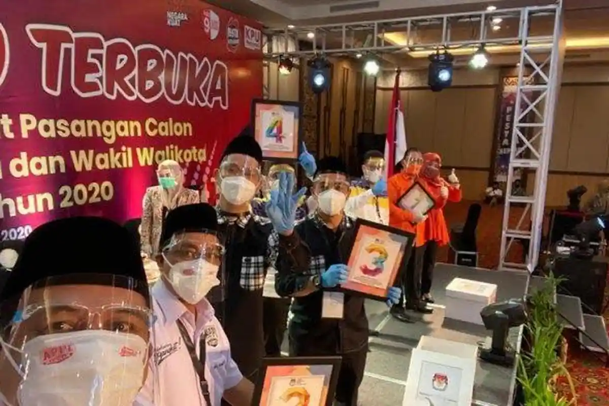 Visi Misi Danny Pomanto - Fatmawati Rusdi, Appi-Rahman, Dilan, None-Zunnun di Pilkada Makassar 2020