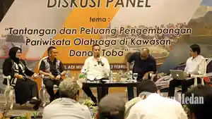 13022023_DISKUSI_PANEL_DANAU_TOBA_DANIL_SIREGARjpg.jpg