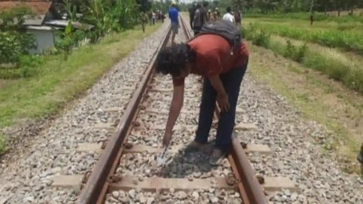 Seorang Lansia di Cilacap Tewas Tertemper KA Lodaya di Perlintasan Rel Kawunganten