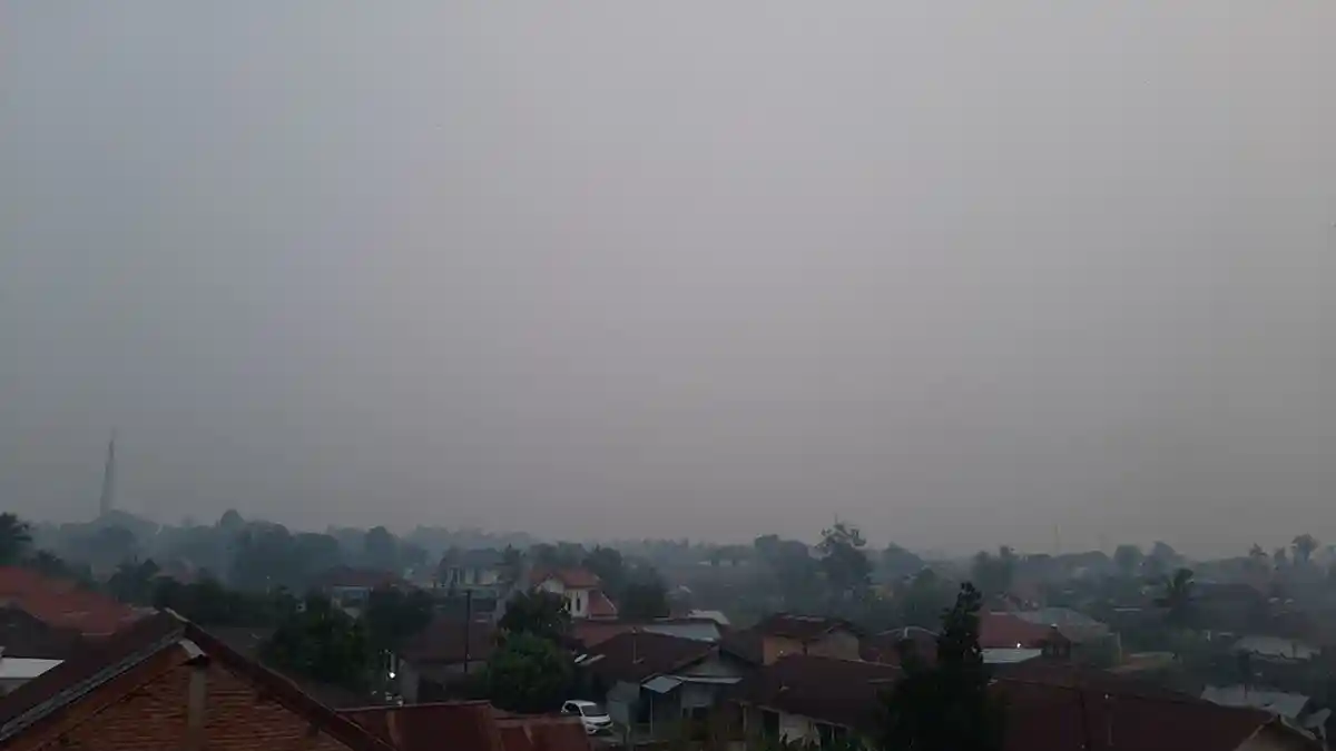 BREAKING NEWS Status Udara di Kota Jambi Pagi Ini 'BERBAHAYA'