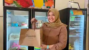 Dewi-Aritha-32-seorang-lulusan-Teknik-Informatika-yang-berhasil-membuka-bake-shop.jpg