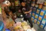 Penjualan Kue Kering di Jatinegara