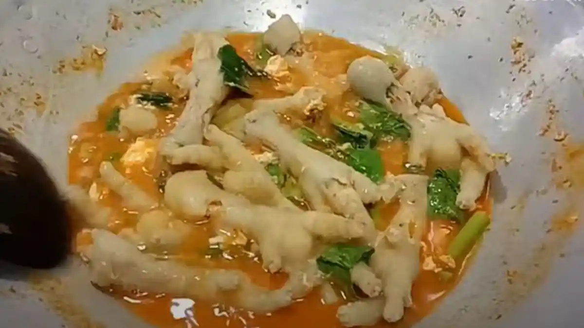 Resep Seblak Ceker, Simak Urutan Toping yang Tepat