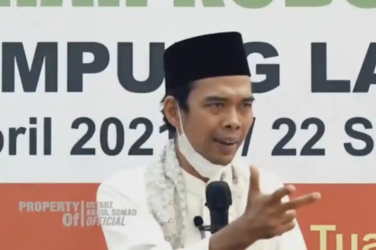 Subuh-Subuh Nyetir Mobil Mewah Seharga Rp 1,5 Miliar, Gaya Ustaz Abdul Somad disebut Pamer