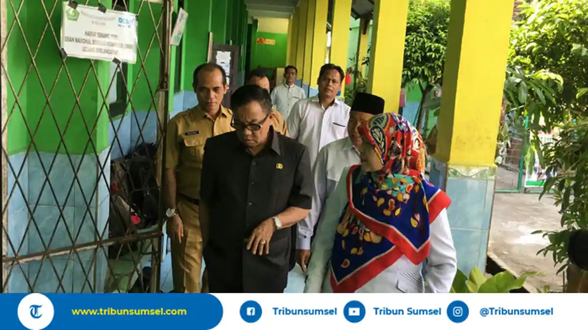 Siswa SMP/ MTS Ikuti UNBK-UNKP, Bupati Muaraenim Minta Perhatikan Listrik & Koneksi Internet