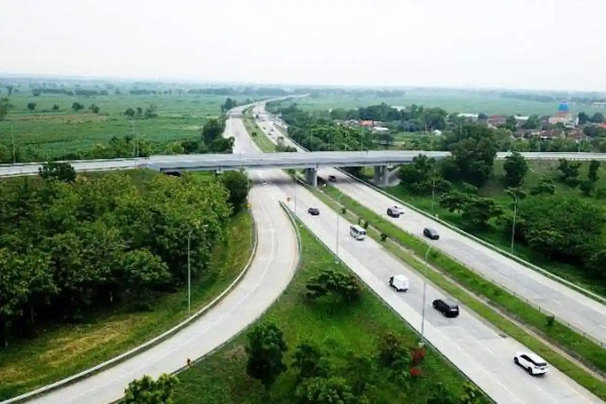 Pemudik dari Jakarta-Kalikakung Dapat Diskon Tarif Tol 20 Persen Jombang-Mojokerto