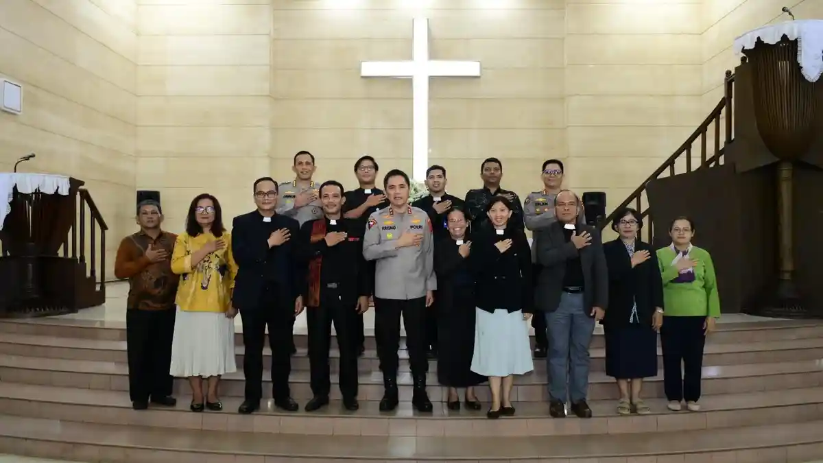 Kapolda Jambi Jalin Silaturahmi dengan Pengurus HKBP, Perkuat Sinergi Jaga Kamtibmas