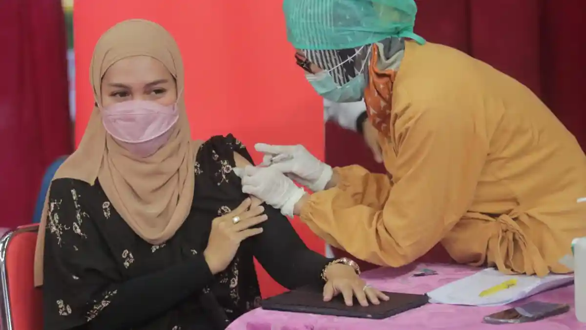 Harus Ingat, Ini Hal-hal yang Boleh dan Tidak Boleh Dilakukan Sebelum dan Sesudah Vaksinasi Covid-19